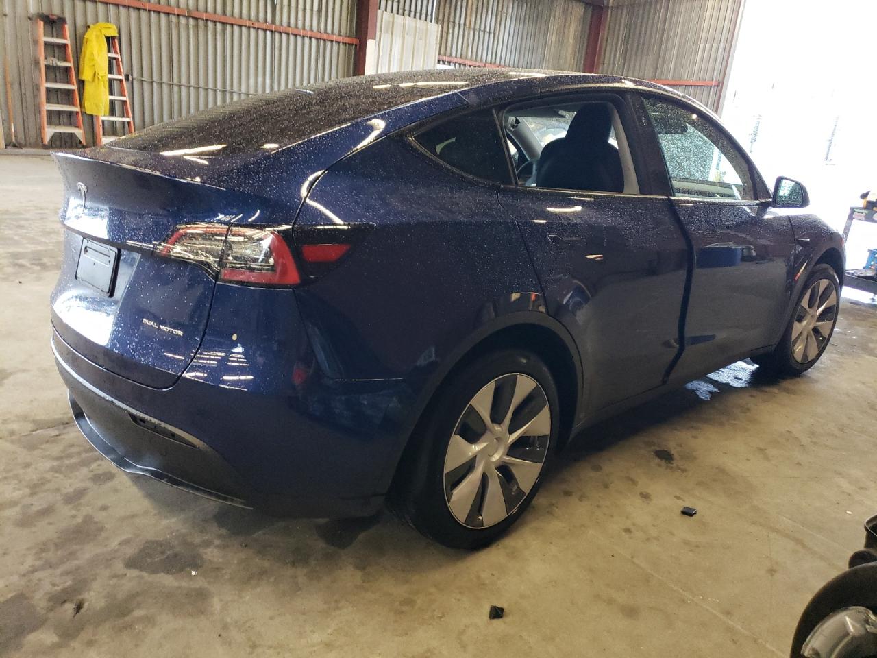 7SAYGDEE3PF790130 2023 Tesla Model Y