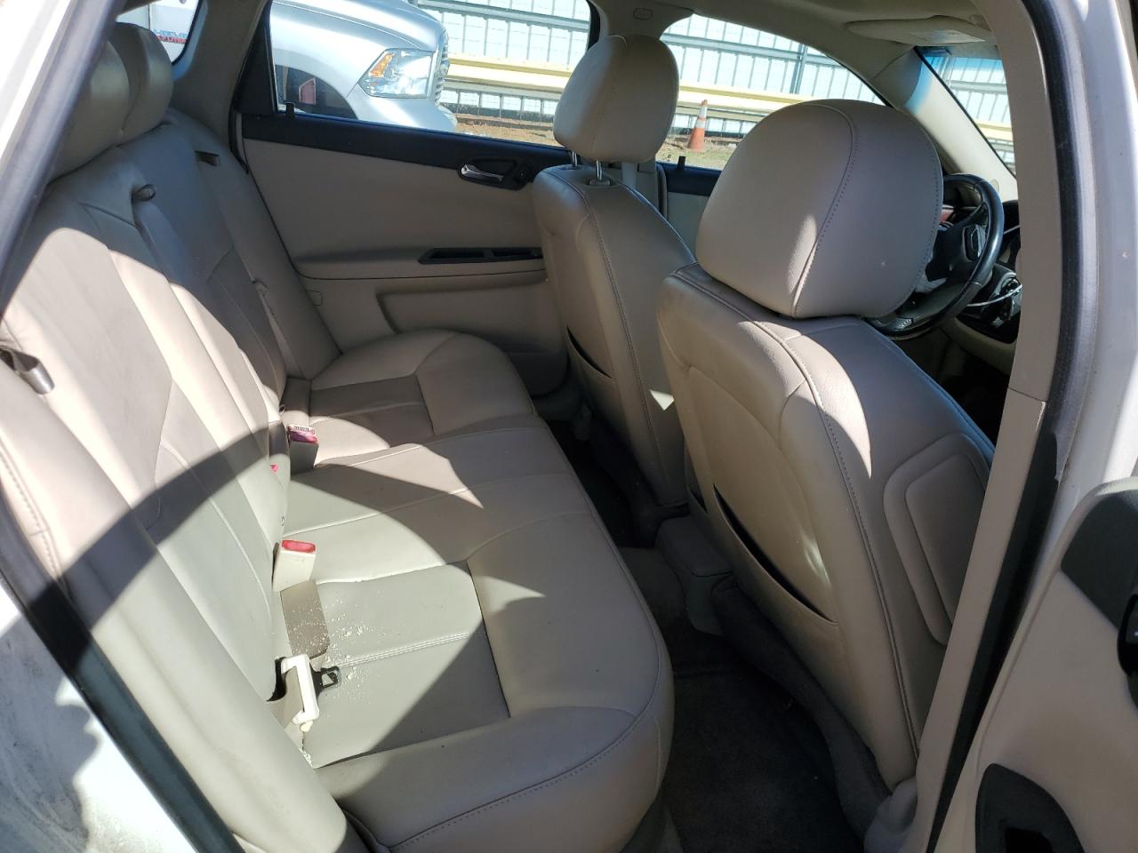 2G1WC57M391103463 2009 Chevrolet Impala 2Lt