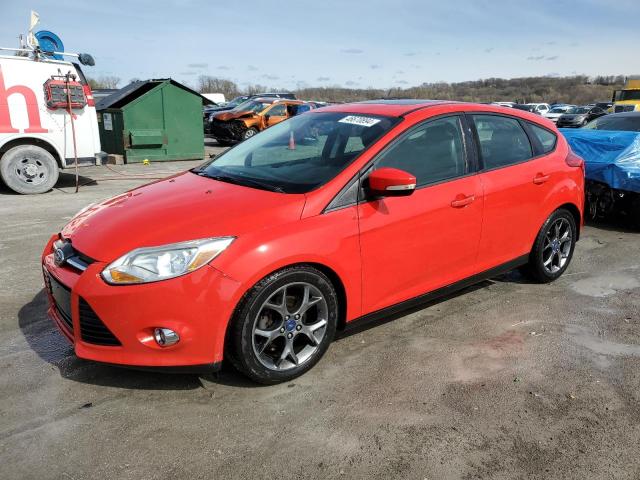 Lot #2437997037 2014 FORD FOCUS SE salvage car