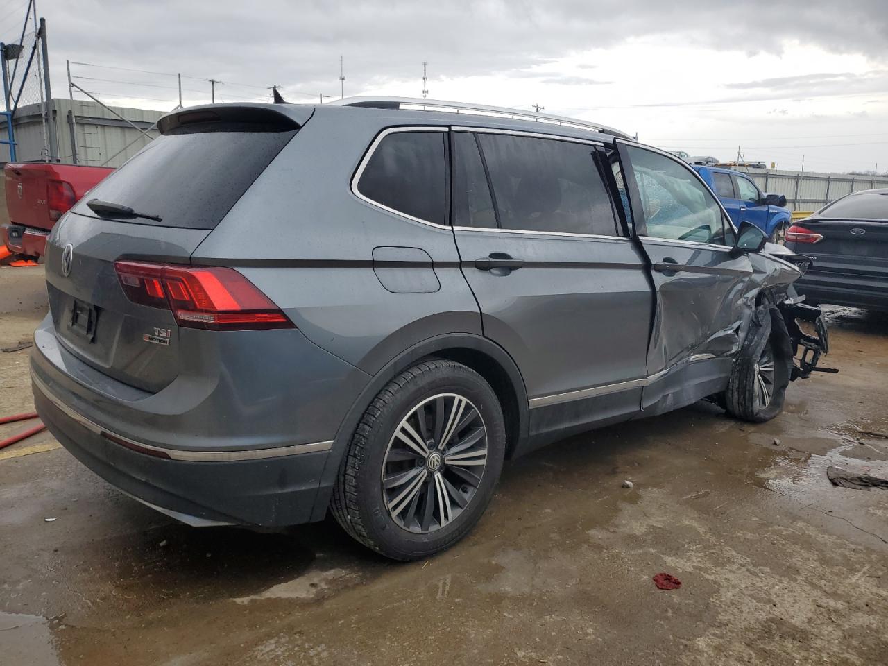 2018 Volkswagen Tiguan Se vin: 3VV2B7AX7JM016025