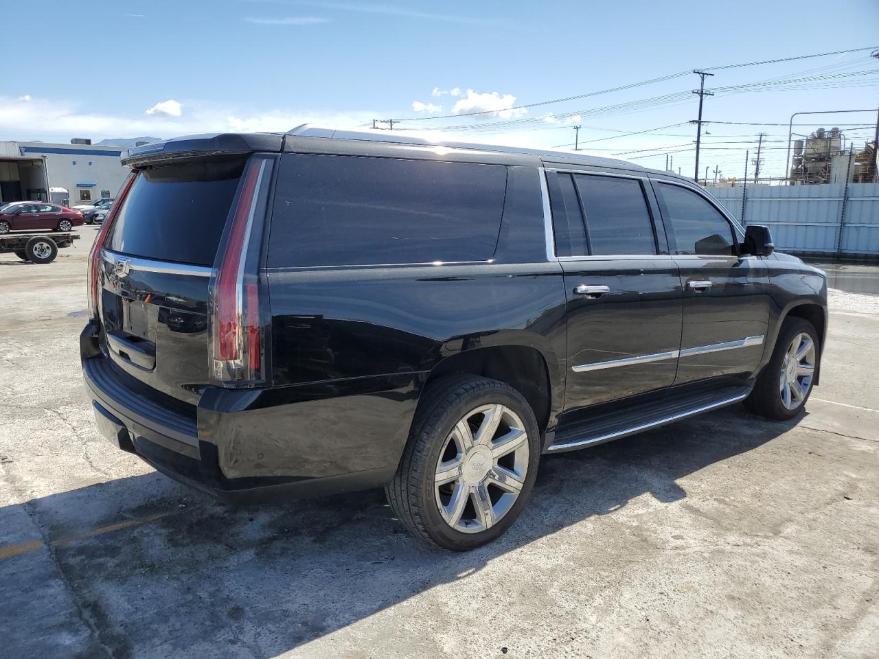 1GYS3HKJ3JR115199 2018 Cadillac Escalade Esv Luxury