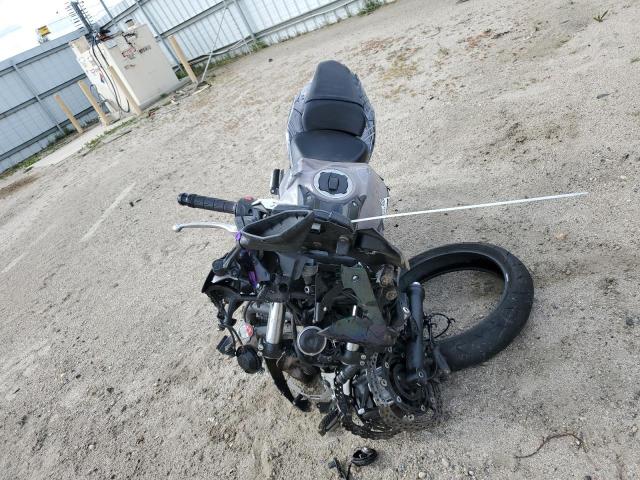 2017 KAWASAKI EX650 F - JKAEXEK1XHDA05387