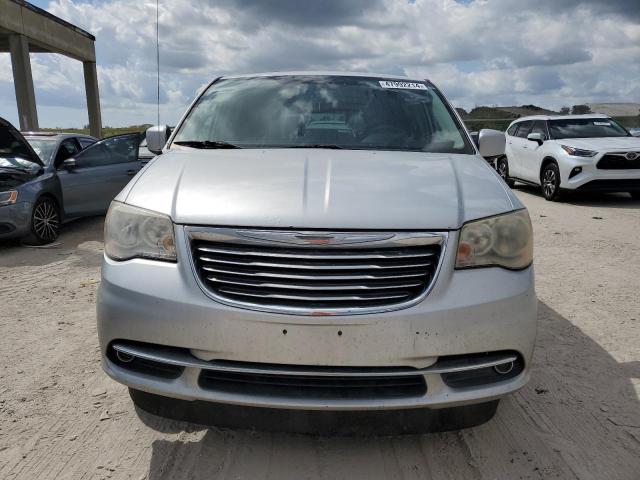 2A4RR5DG2BR775792 | 2011 Chrysler town and country touring