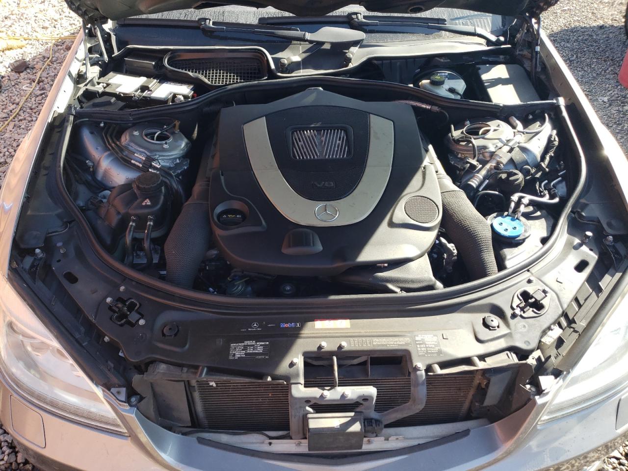 MERCEDES-BENZ S 550 4MAT -