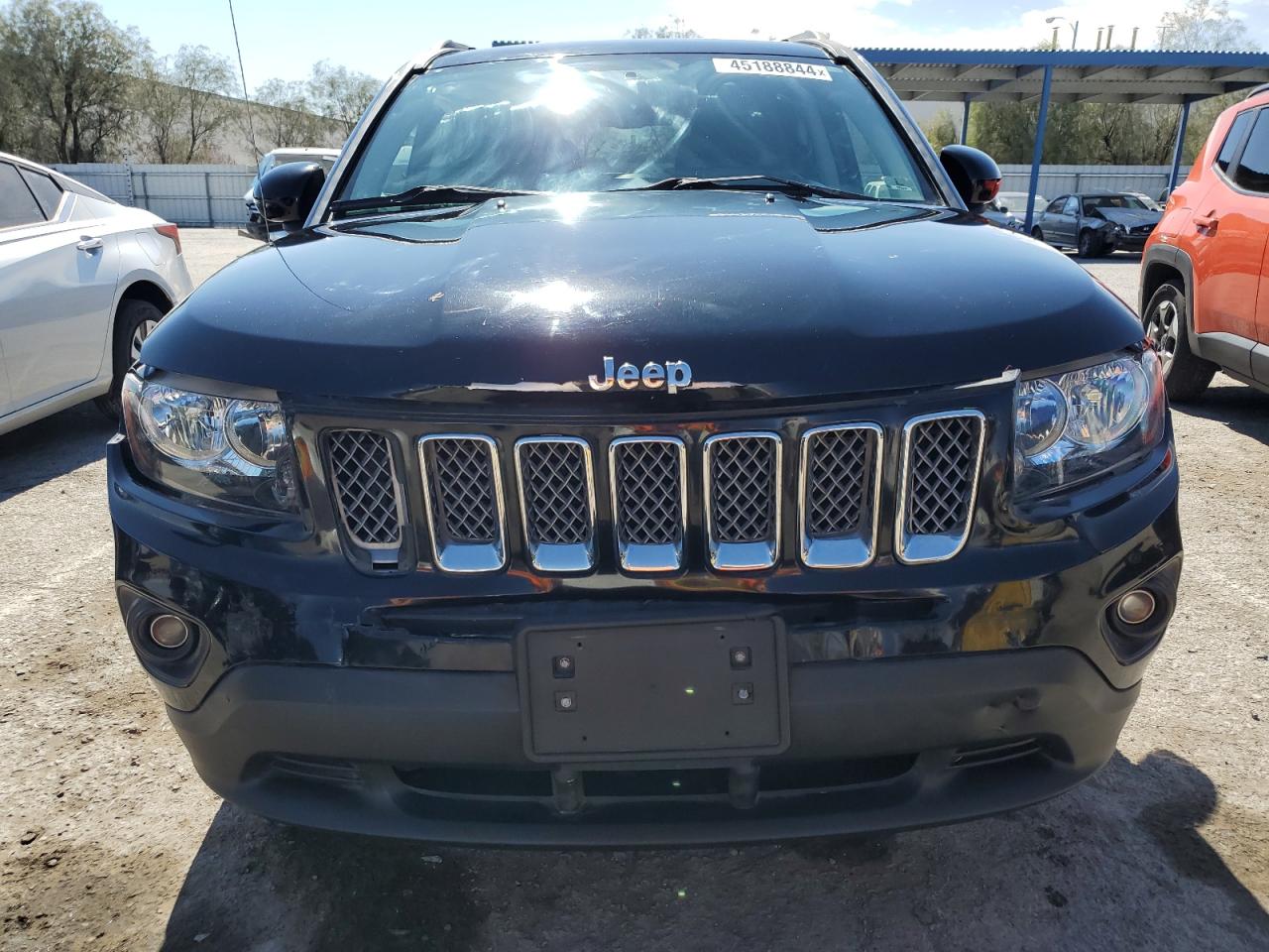 2017 Jeep Compass Latitude vin: 1C4NJCEA8HD117304