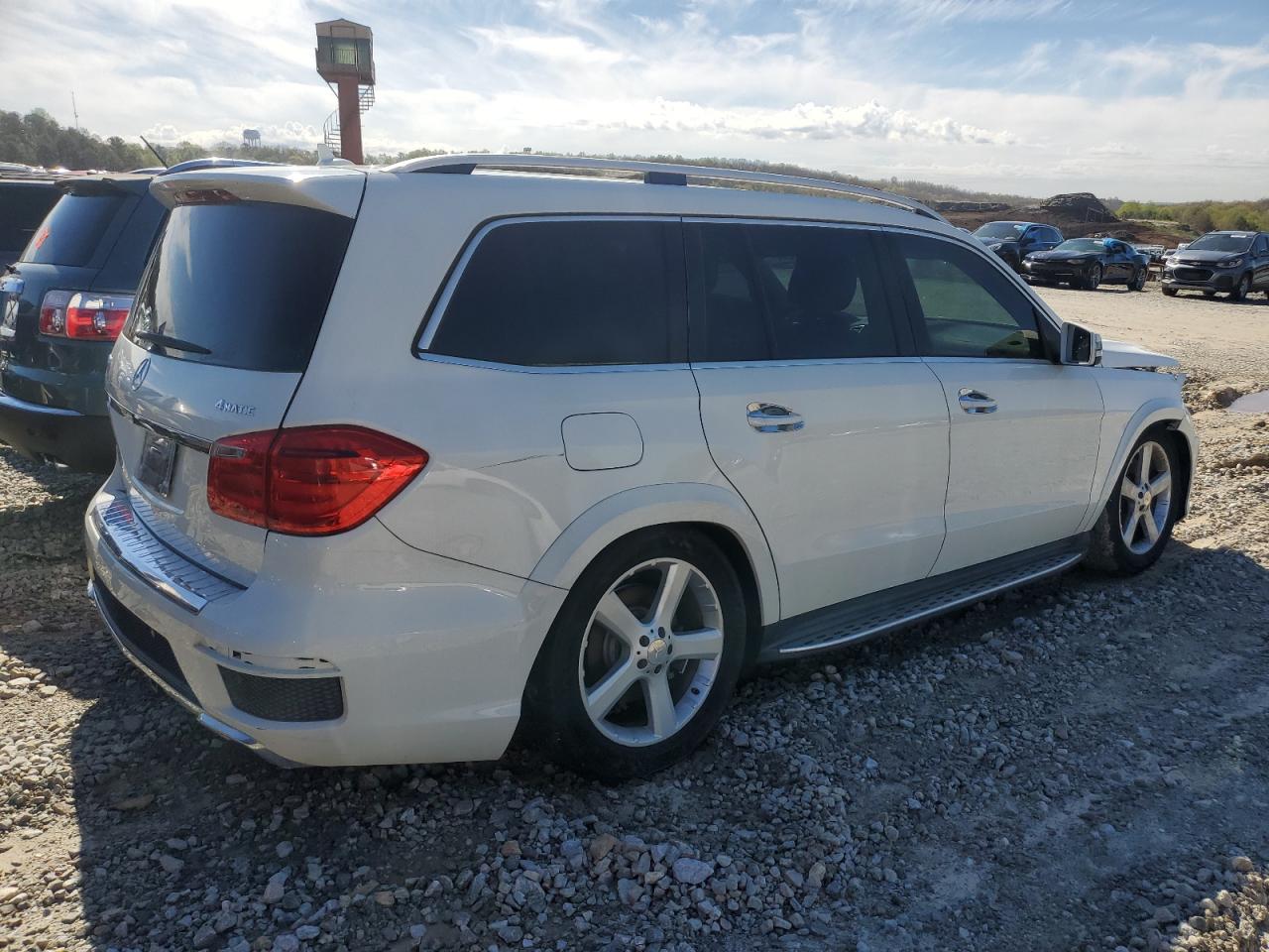 2013 Mercedes-Benz Gl 550 4Matic vin: 4JGDF7DE2DA231735