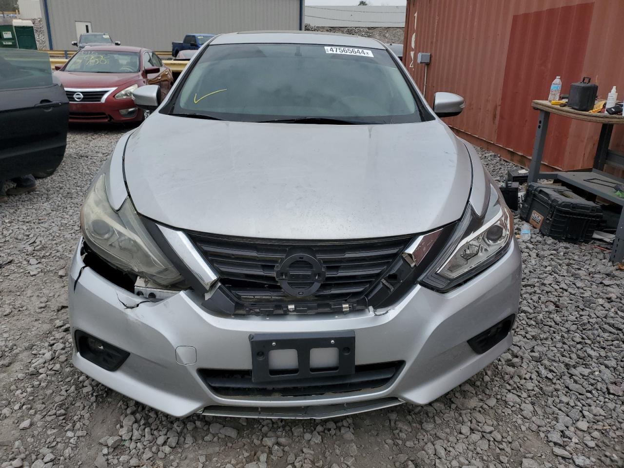 2017 Nissan Altima 2.5 vin: 1N4AL3AP3HC293028