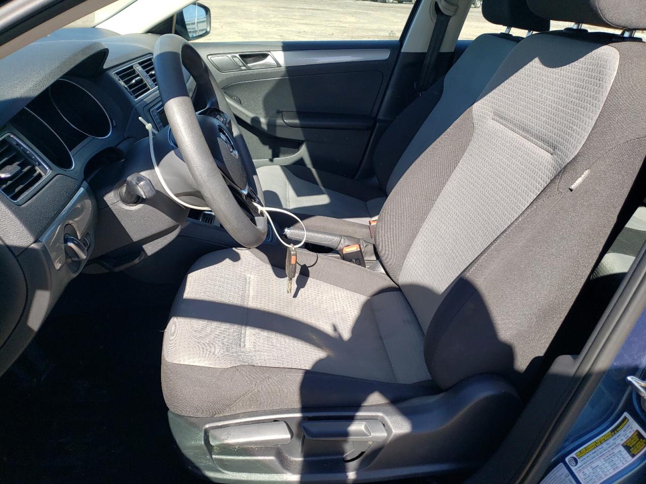 3VW2B7AJ9HM263273 2017 Volkswagen Jetta S