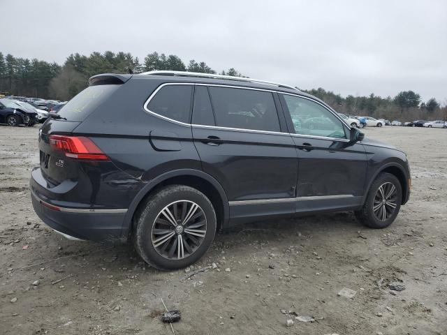  VOLKSWAGEN TIGUAN 2018 Чорний