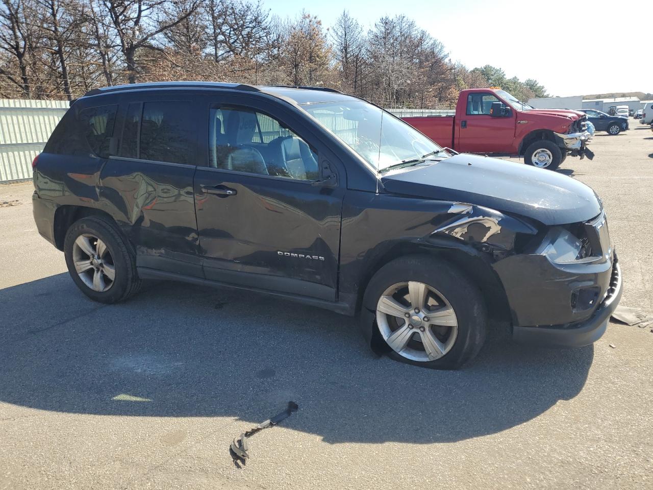 1C4NJDEB4ED532629 2014 Jeep Compass Latitude