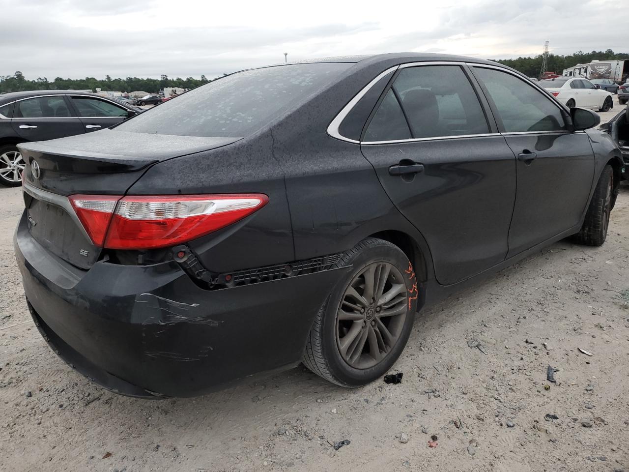 4T1BF1FK3GU129192 2016 Toyota Camry Le