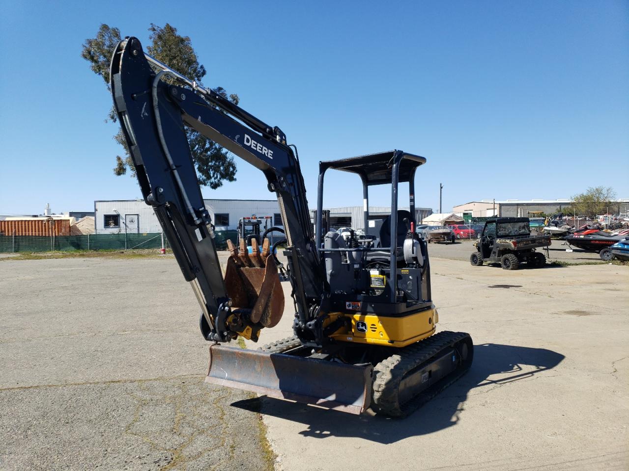 VIN: 1FF035GXTNK298868 2022 JOHN DEERE 35G