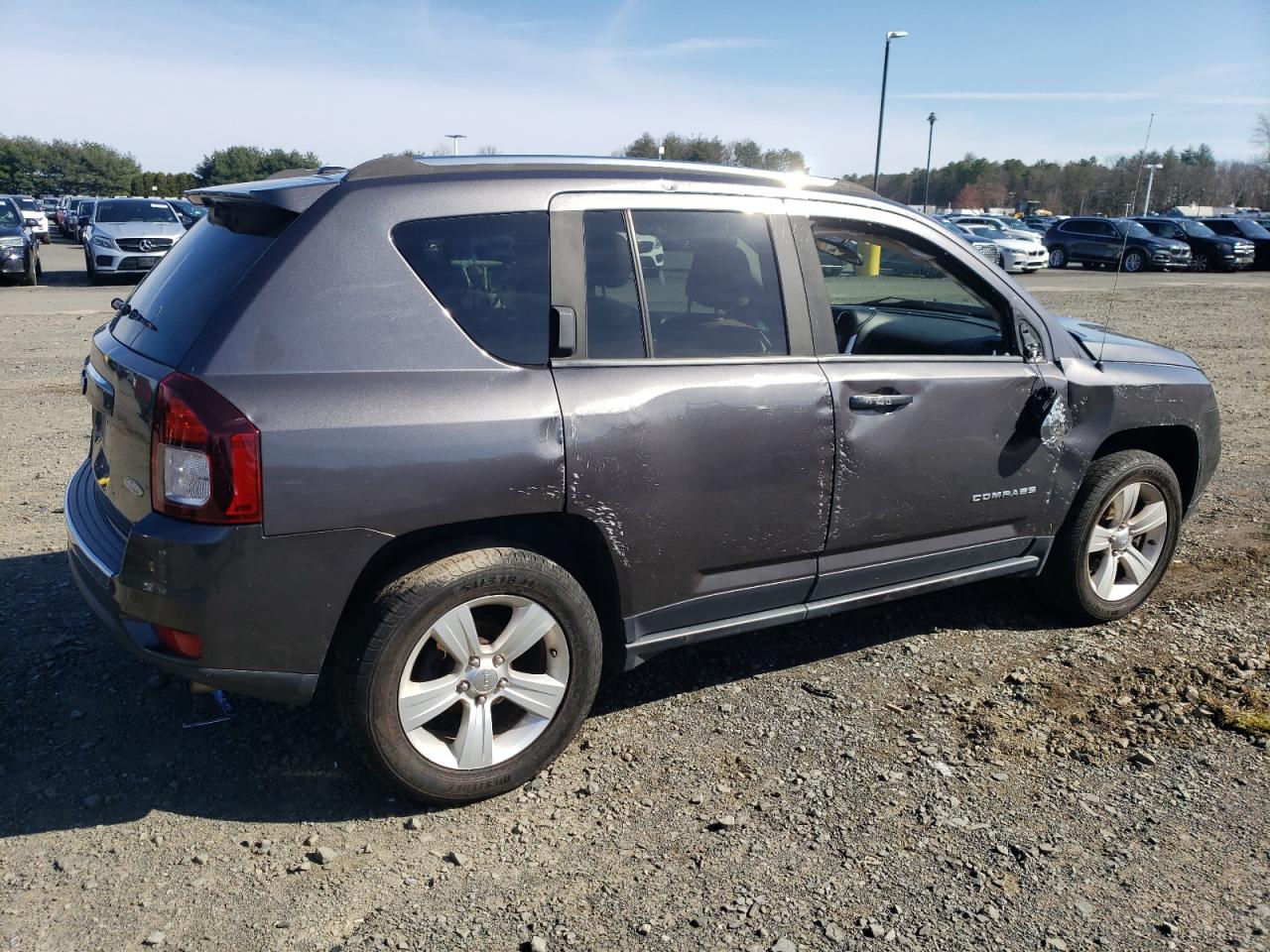 1C4NJDEB6FD394867 2015 Jeep Compass Latitude