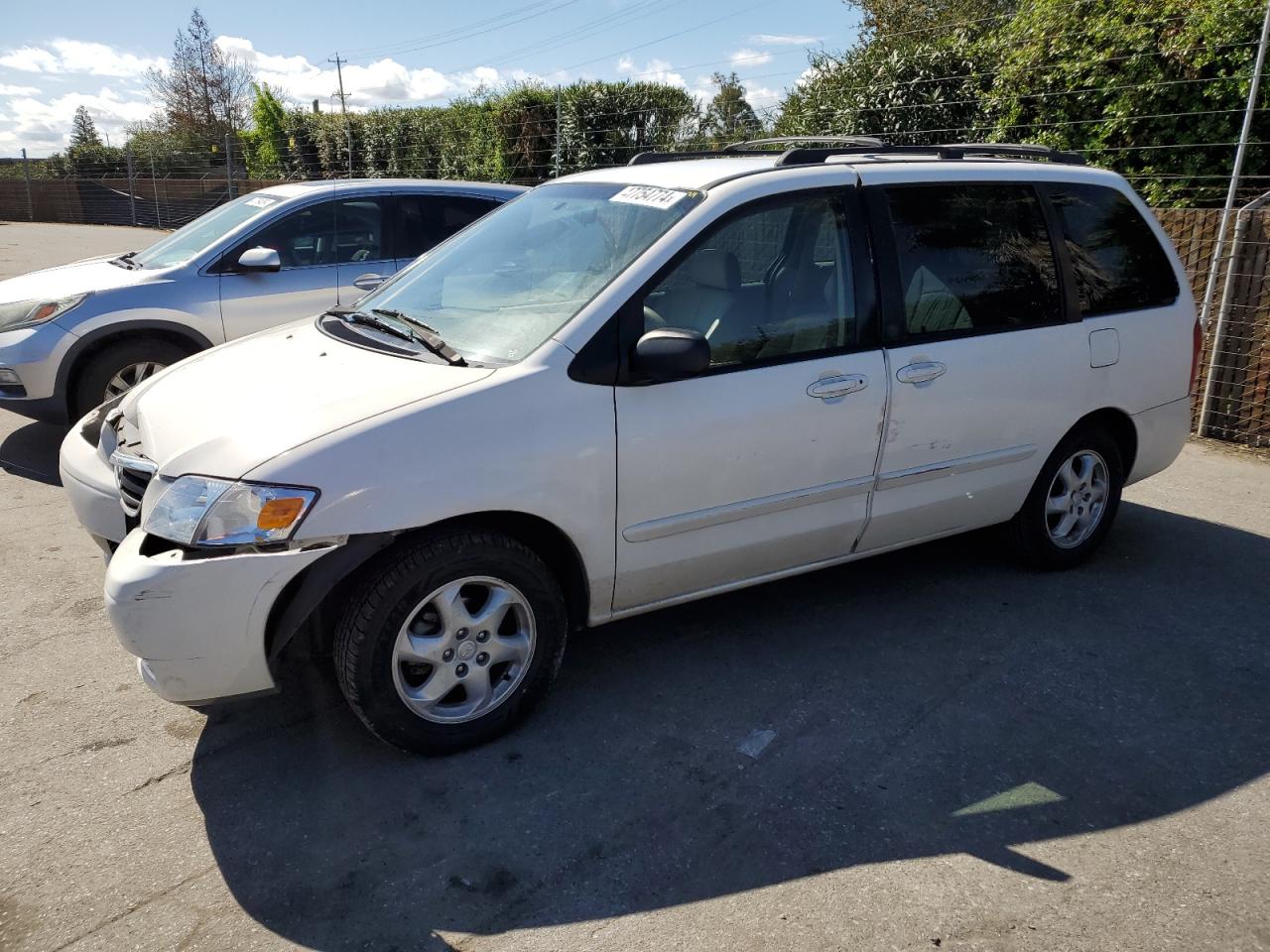 2000 Mazda MPV LX