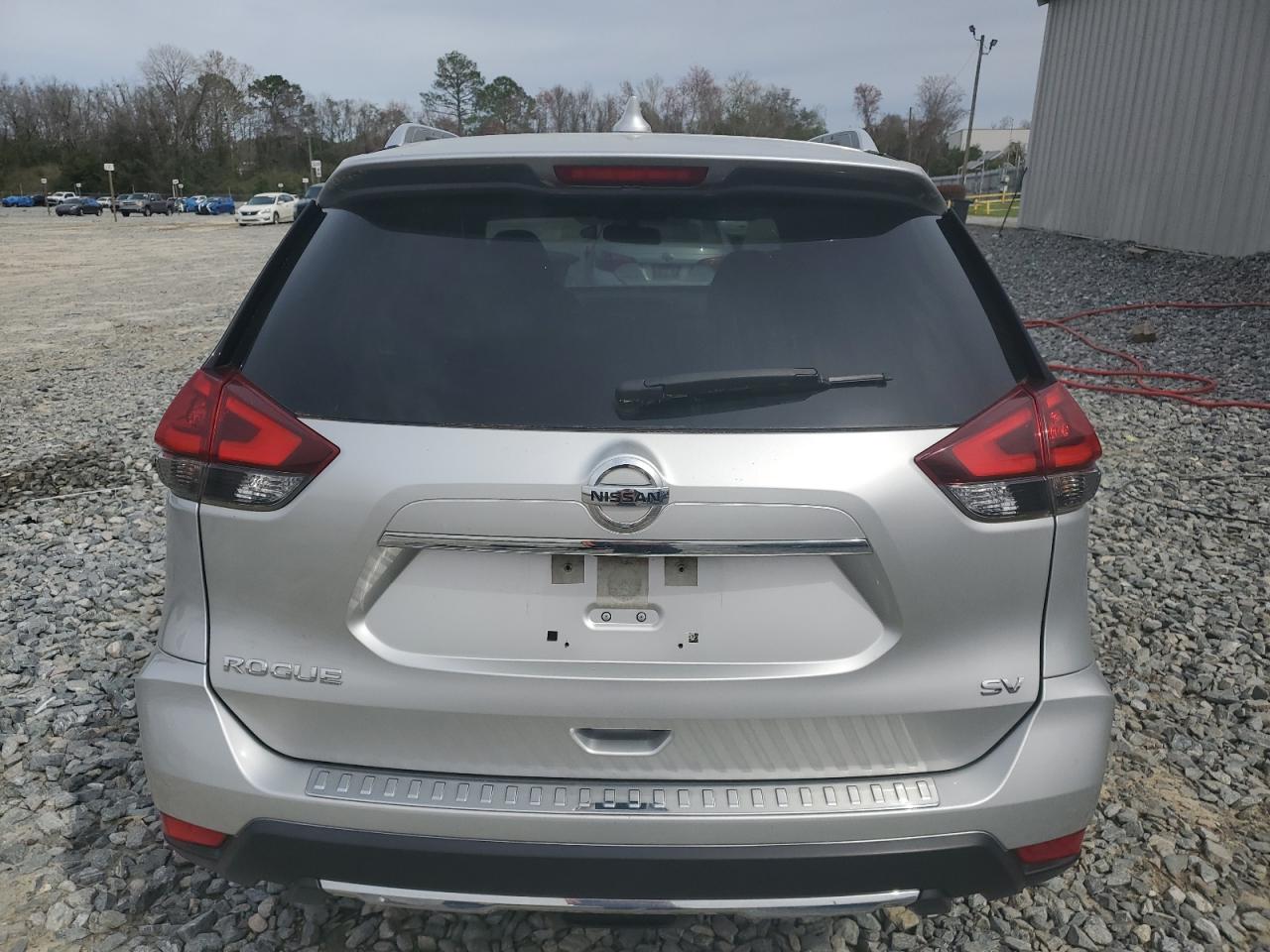 2018 Nissan Rogue S vin: JN8AT2MT7JW469424