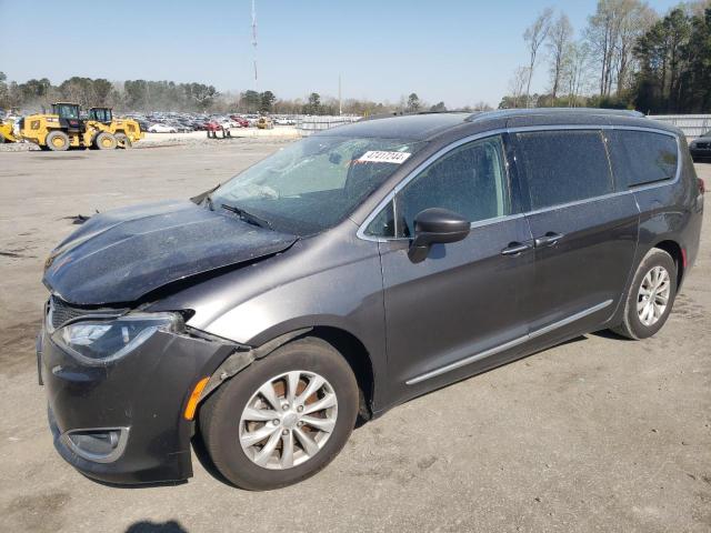 Lot #2452815577 2018 CHRYSLER PACIFICA T salvage car