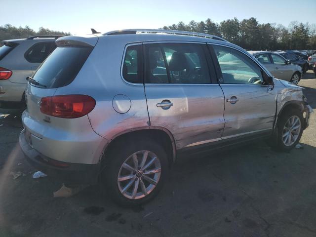 2017 VOLKSWAGEN TIGUAN WOL - WVGSV7AX2HK007980