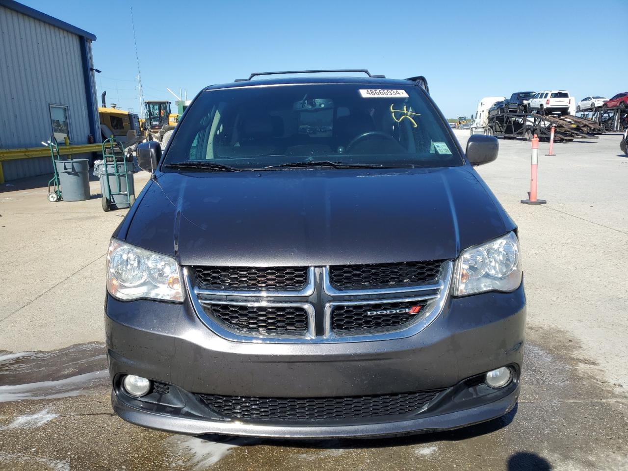 2C4RDGCG9HR603852 2017 Dodge Grand Caravan Sxt