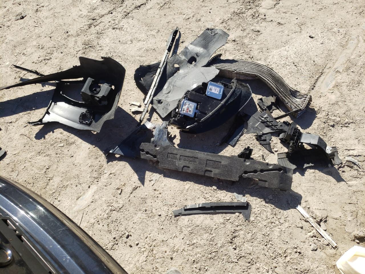 WAUAFAFL7EN025141 2014 Audi A4 Premium