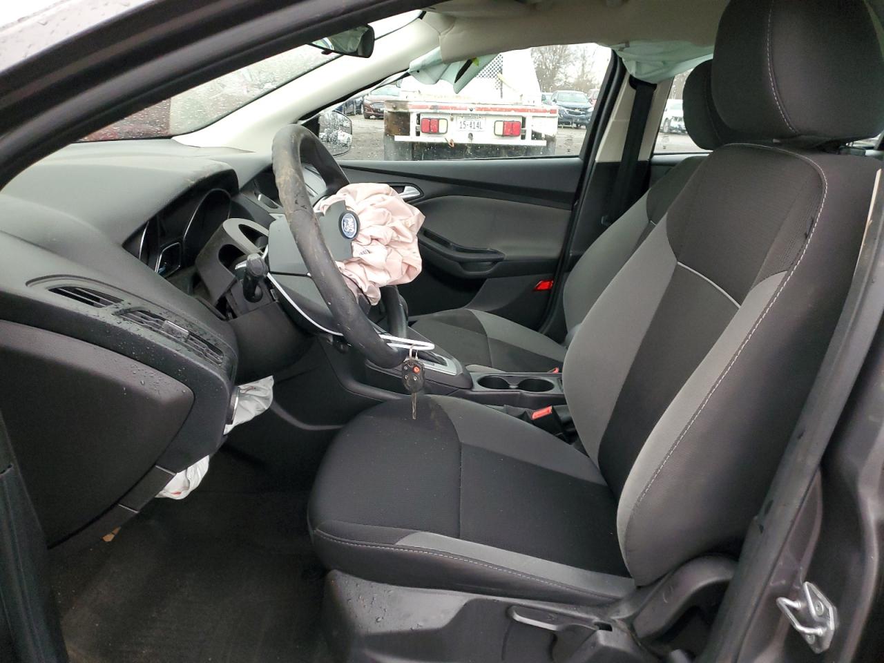 1FADP3F22EL362737 2014 Ford Focus Se