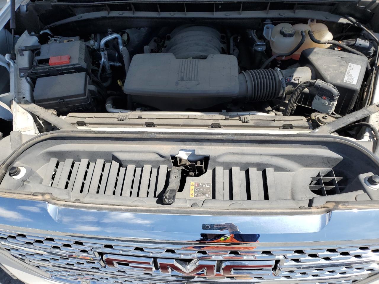 2020 GMC Sierra K1500 Denali vin: 1GTU9FEL9LZ145602