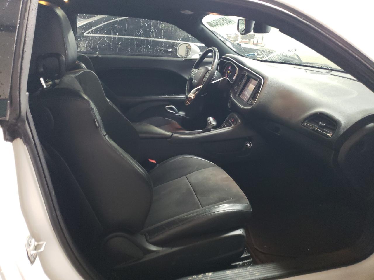 2C3CDZBT2FH711558 2015 Dodge Challenger Sxt Plus