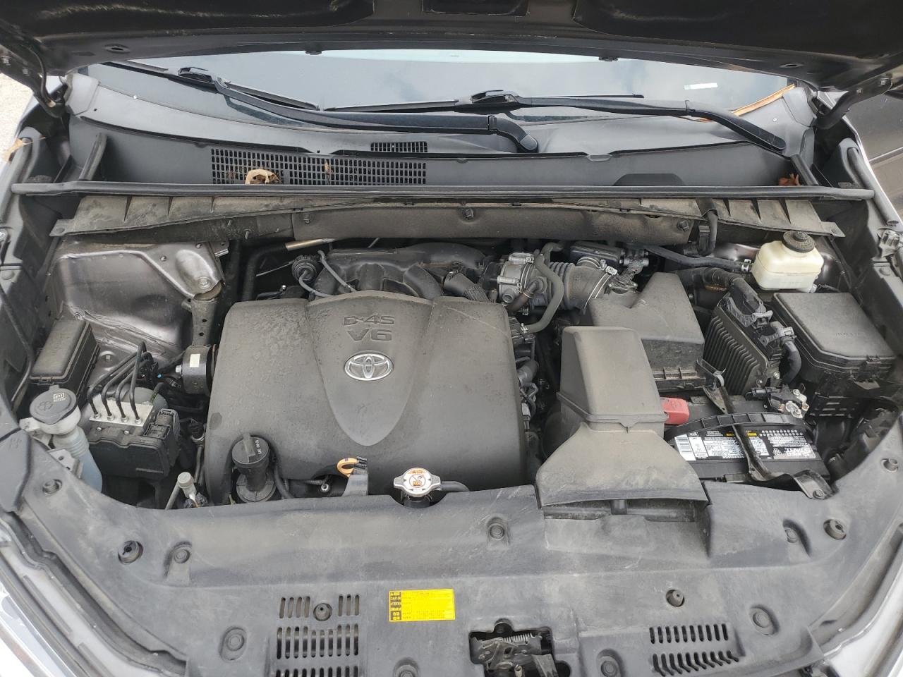 5TDYZRFH8JS275527 2018 Toyota Highlander Limited