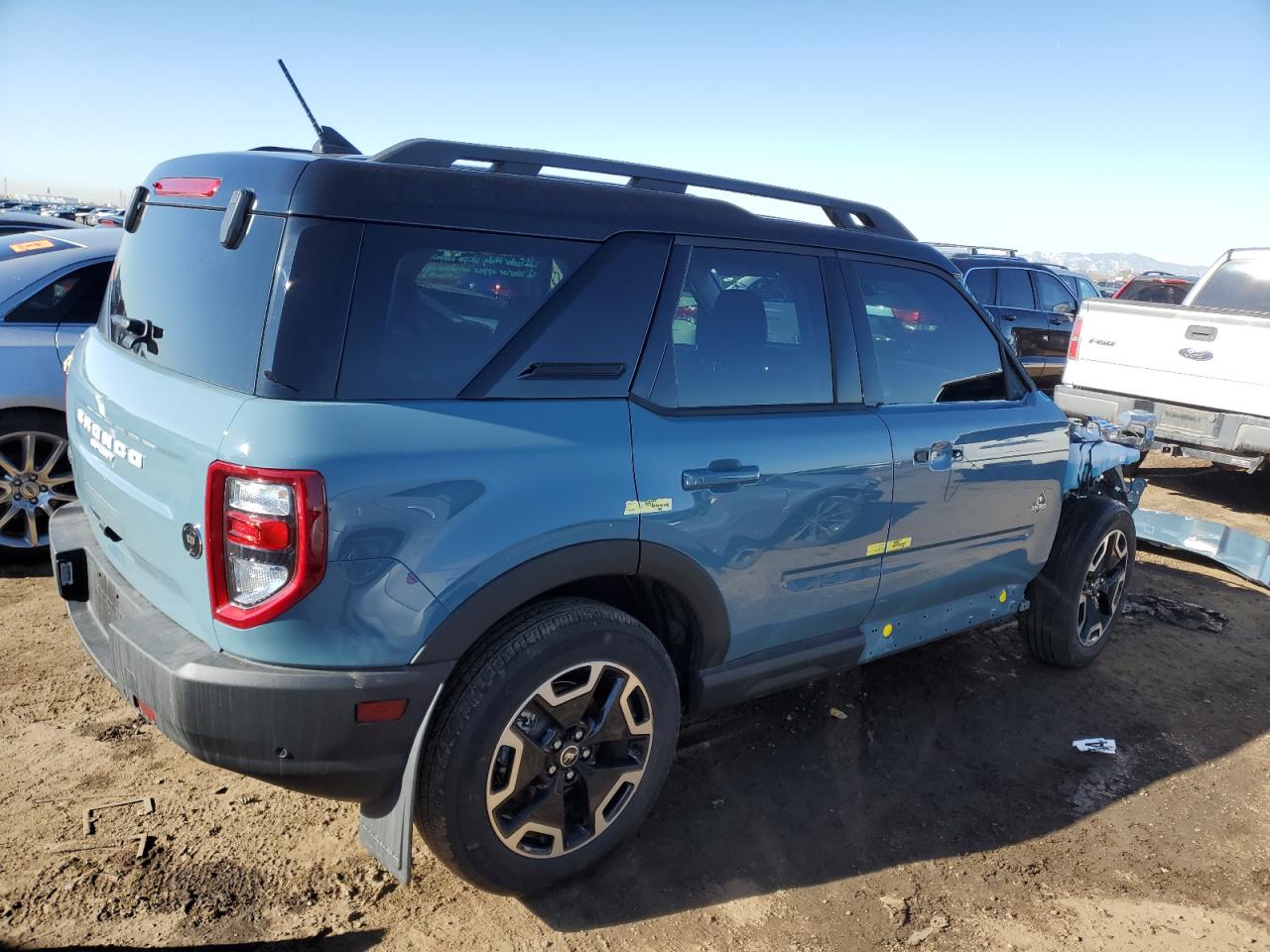 2023 Ford Bronco Sport Outer Banks vin: 3FMCR9C64PRD85852