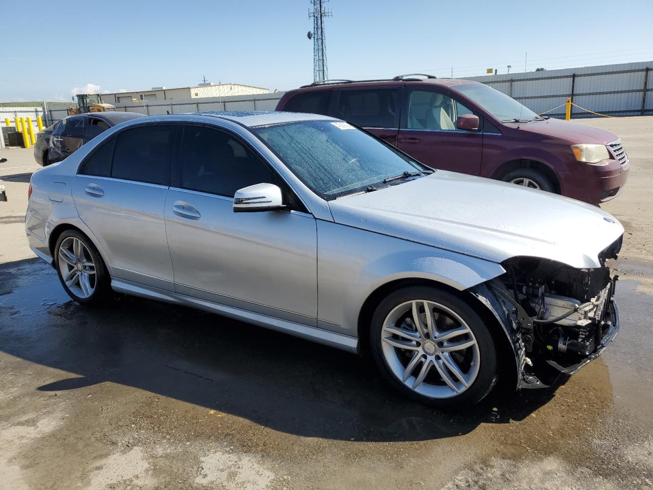 WDDGF4HB8DR272085 2013 Mercedes-Benz C 250