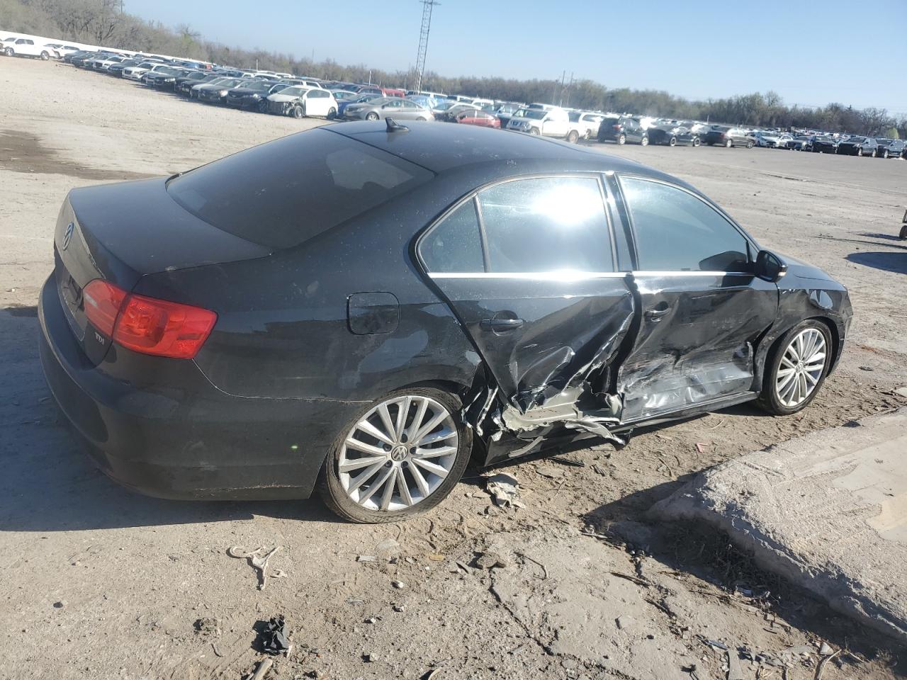 3VWLL7AJ9EM444225 2014 Volkswagen Jetta Tdi