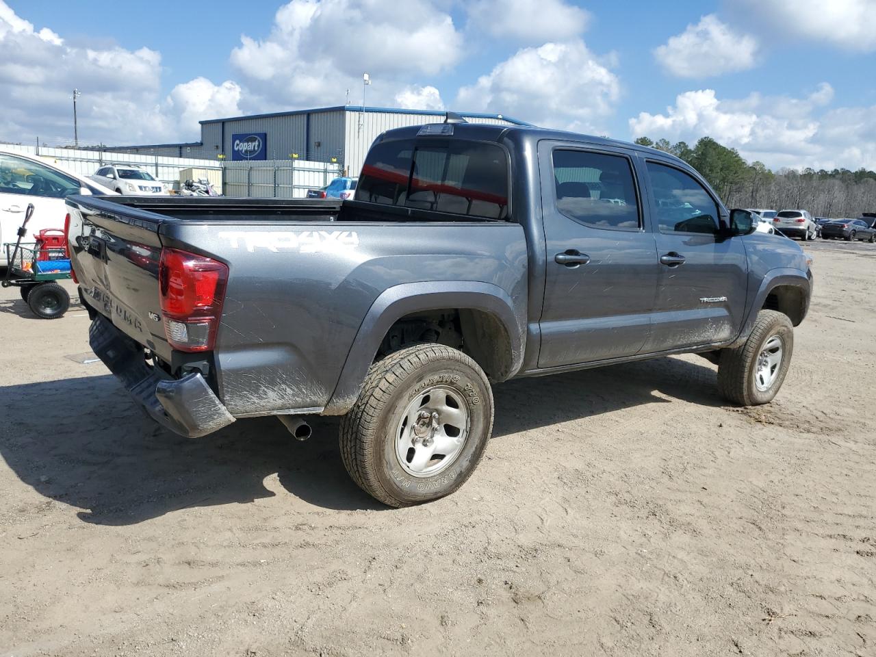 2019 Toyota Tacoma Double Cab vin: 3TMCZ5AN1KM235422