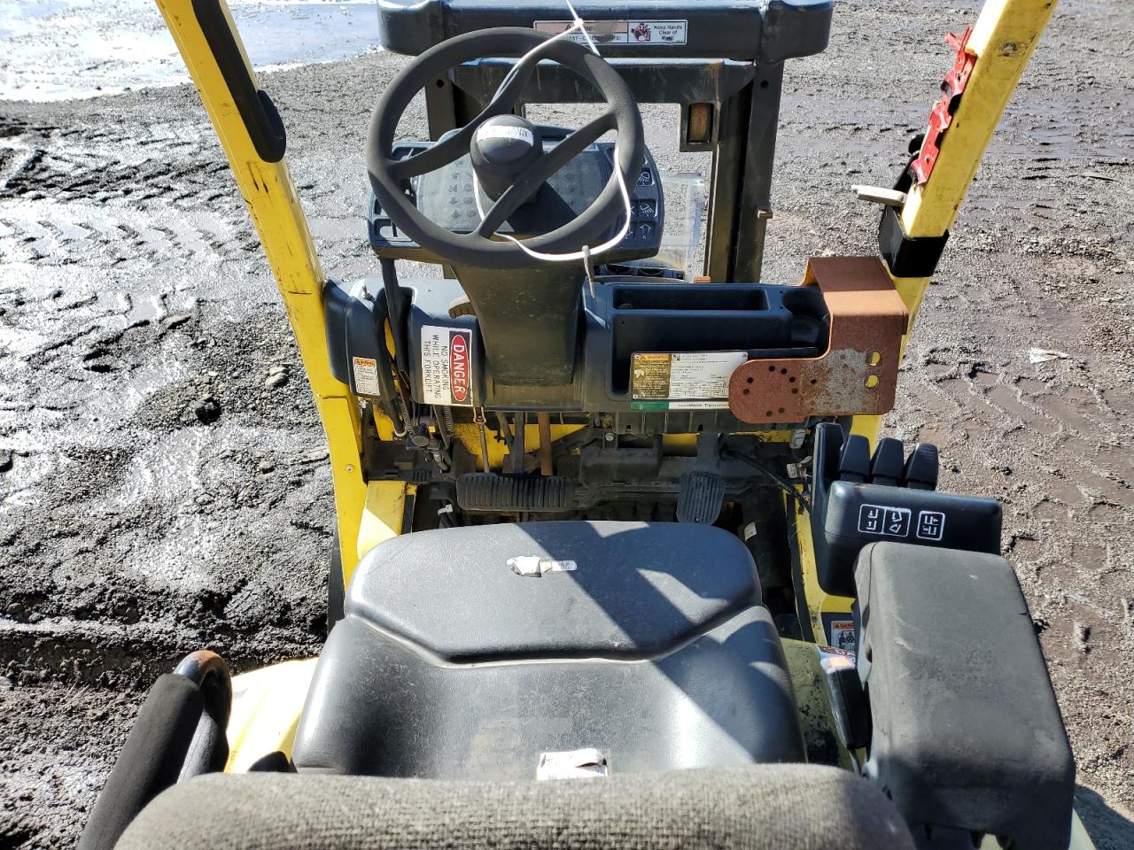 Lot #3242791961 2008 HYST FORKLIFT