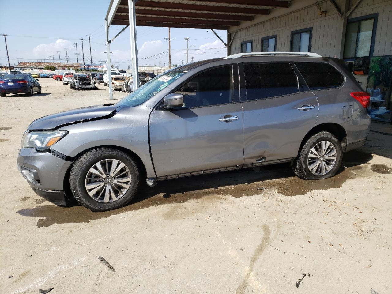 5N1DR2MN6JC612529 2018 Nissan Pathfinder S