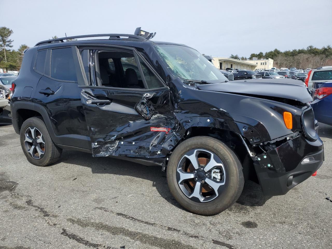 ZACNJDC19NPN82144 2022 Jeep Renegade Trailhawk