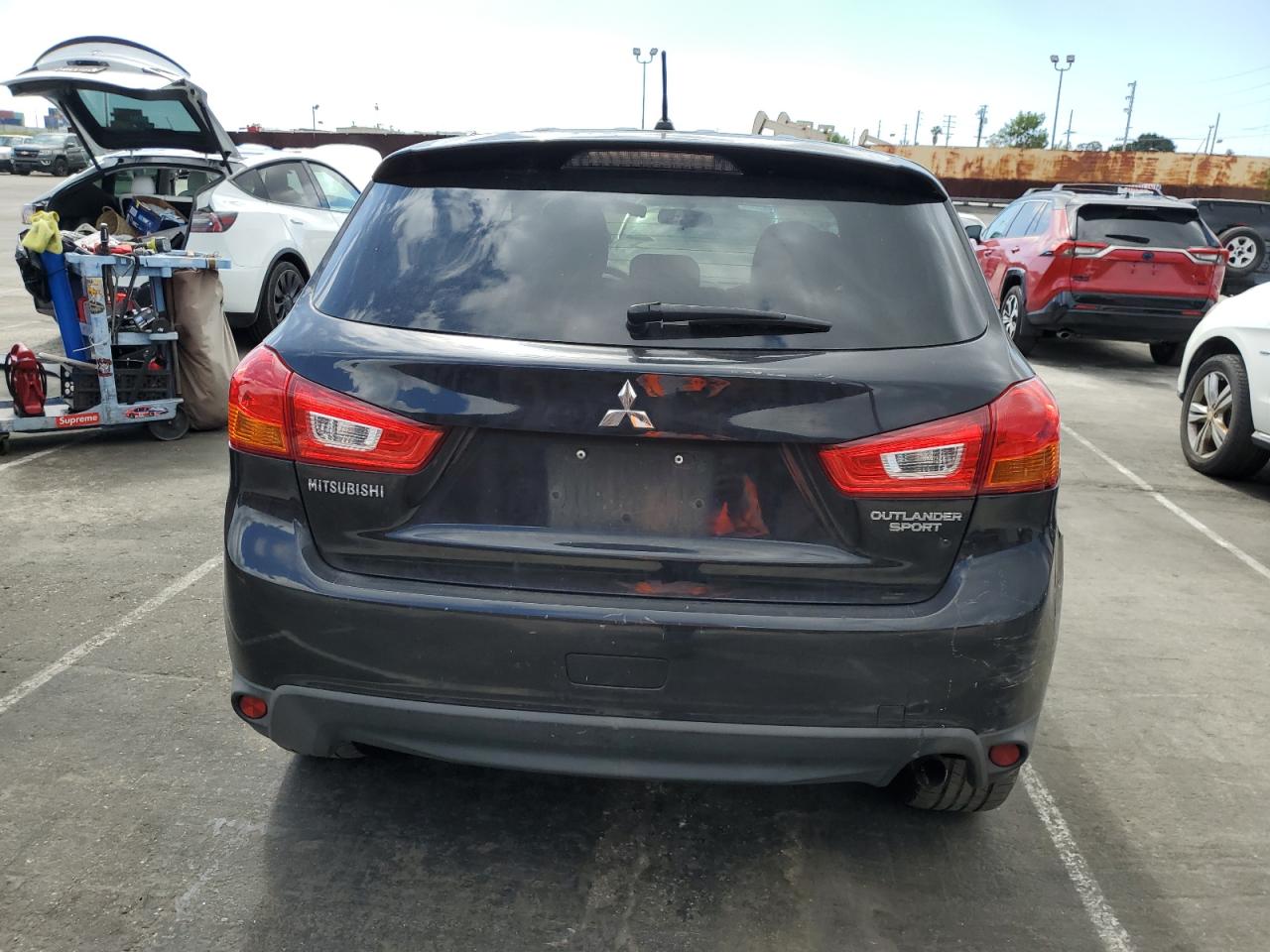 4A4AP3AU2FE018880 2015 Mitsubishi Outlander Sport Es