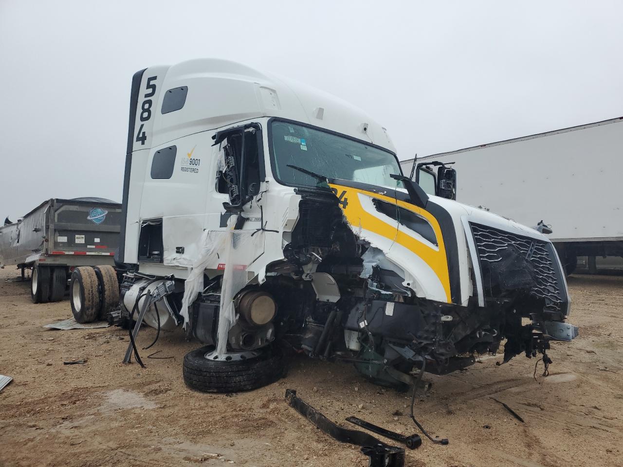 4V4NC9EH5RN625885 2024 Volvo Vn Vnl