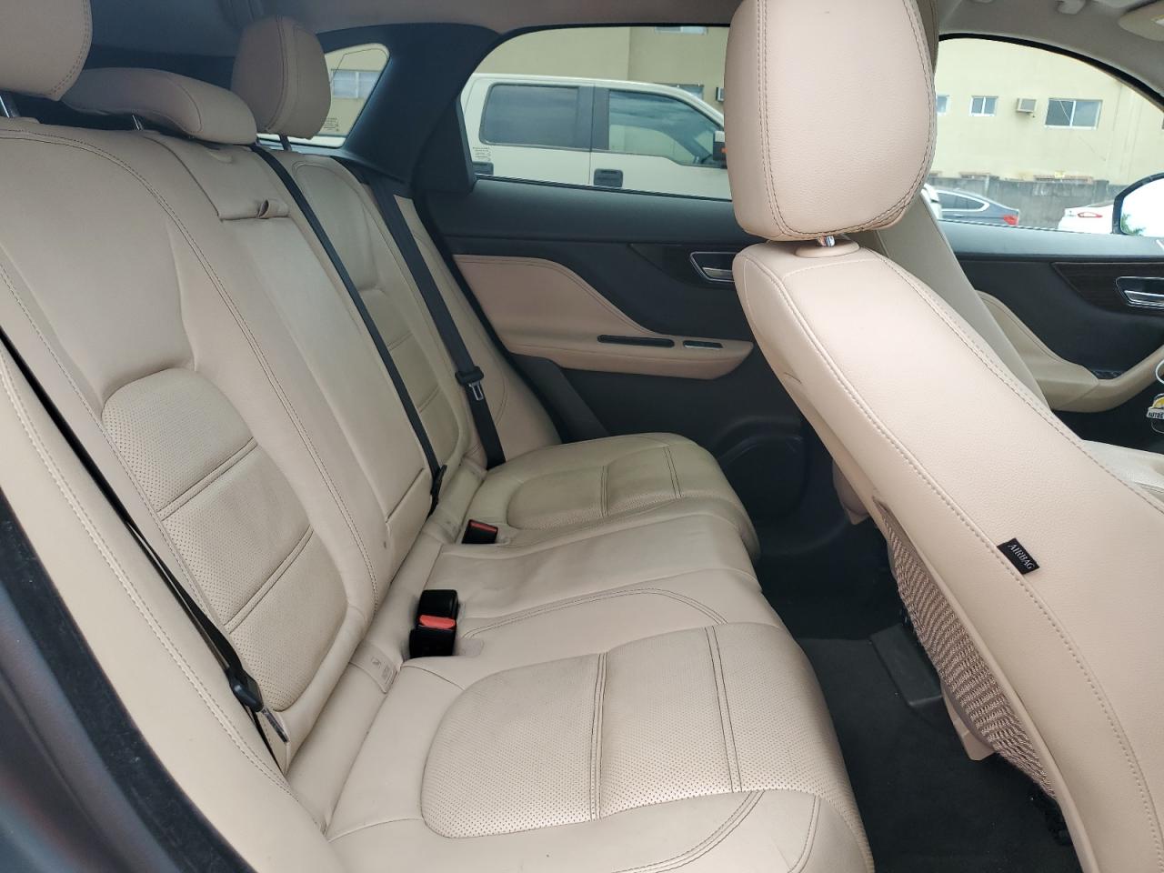 SADCK2FX3JA273859 2018 Jaguar F-Pace Prestige