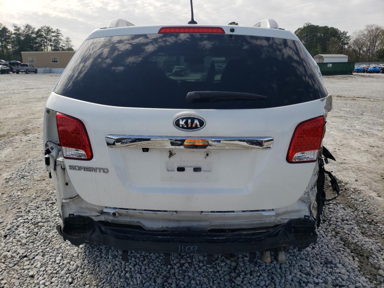 5XYKT3A6XDG371784 2013 Kia Sorento Lx