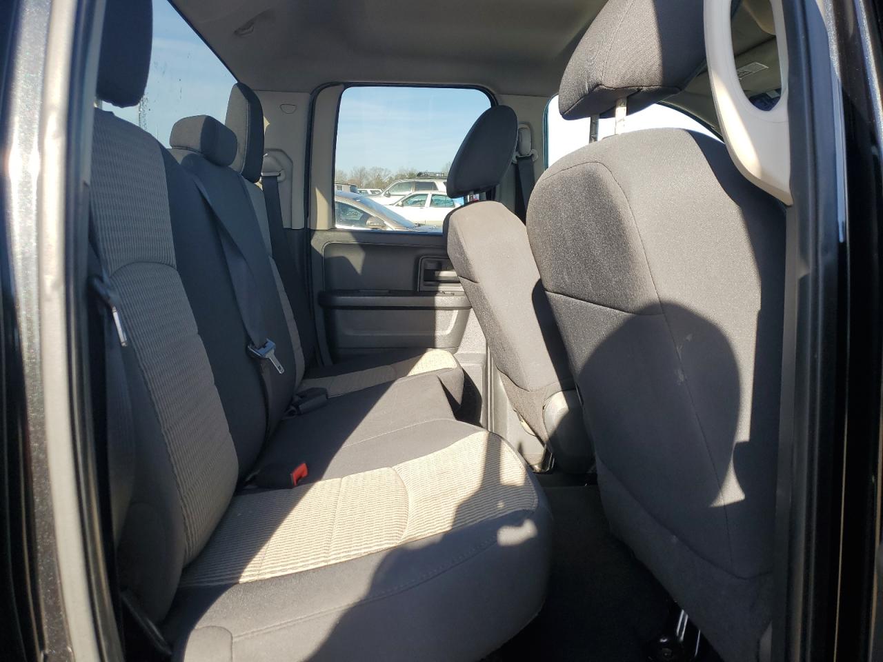 1D7RV1GT4BS503915 2011 Dodge Ram 1500