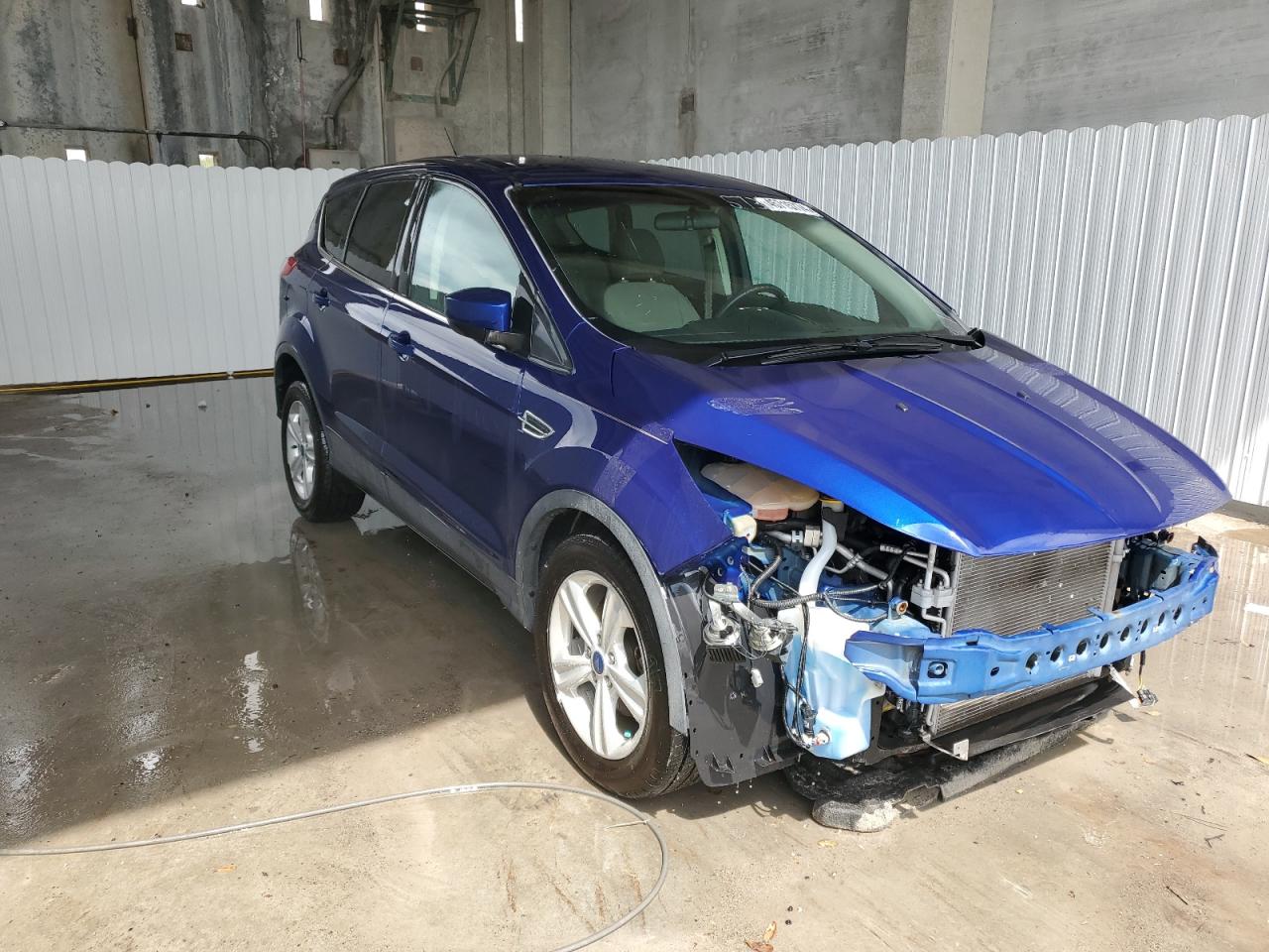 VIN: 1FMCU0G78GUB52983 2016 FORD ESCAPE