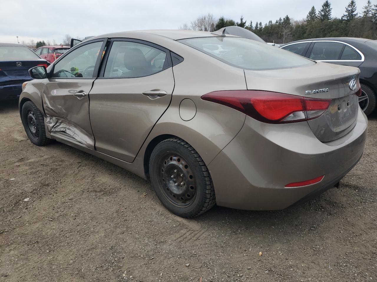 5NPDH4AE1EH477574 2014 Hyundai Elantra Se