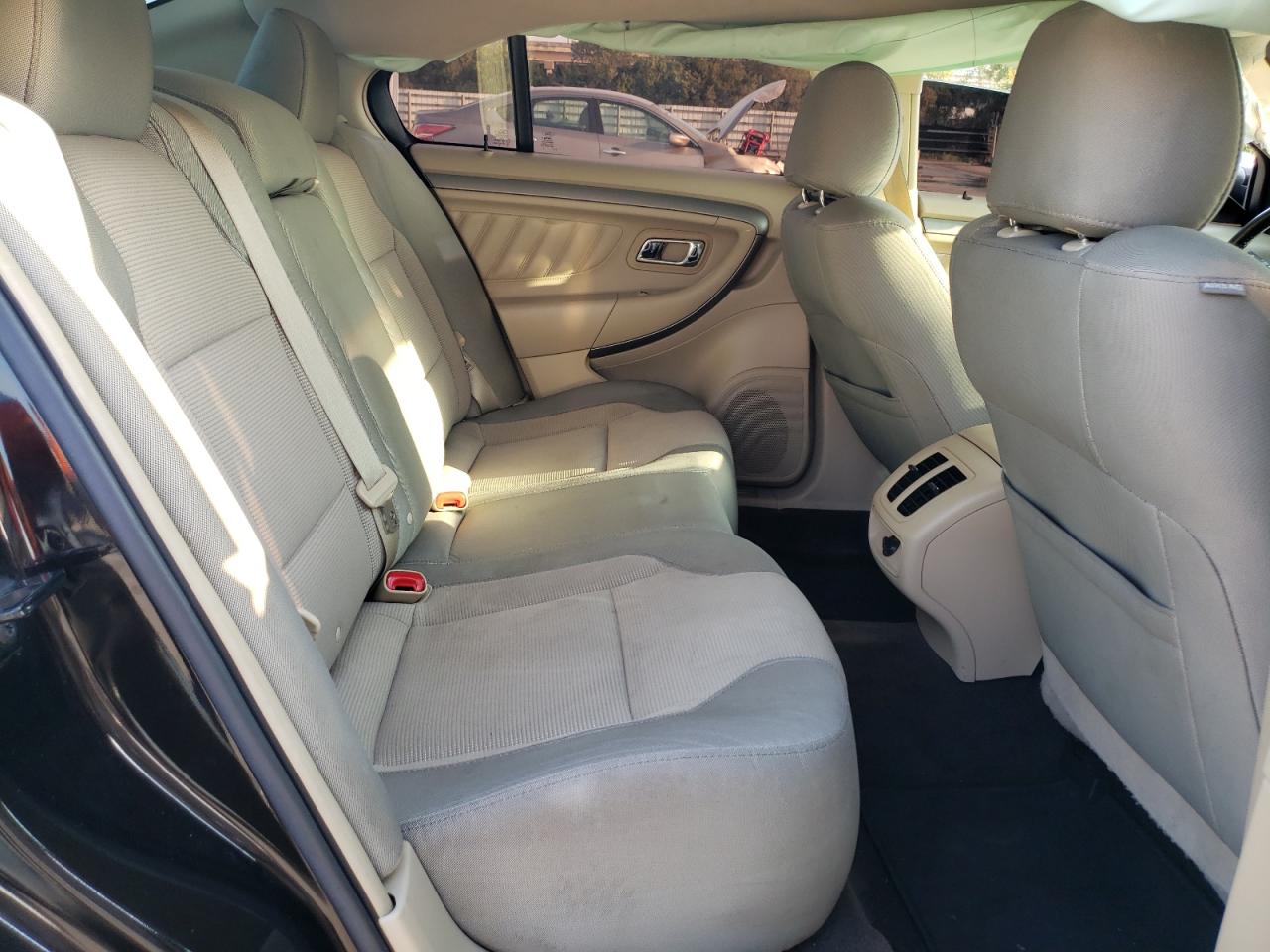 1FAHP2E99DG187596 2013 Ford Taurus Sel