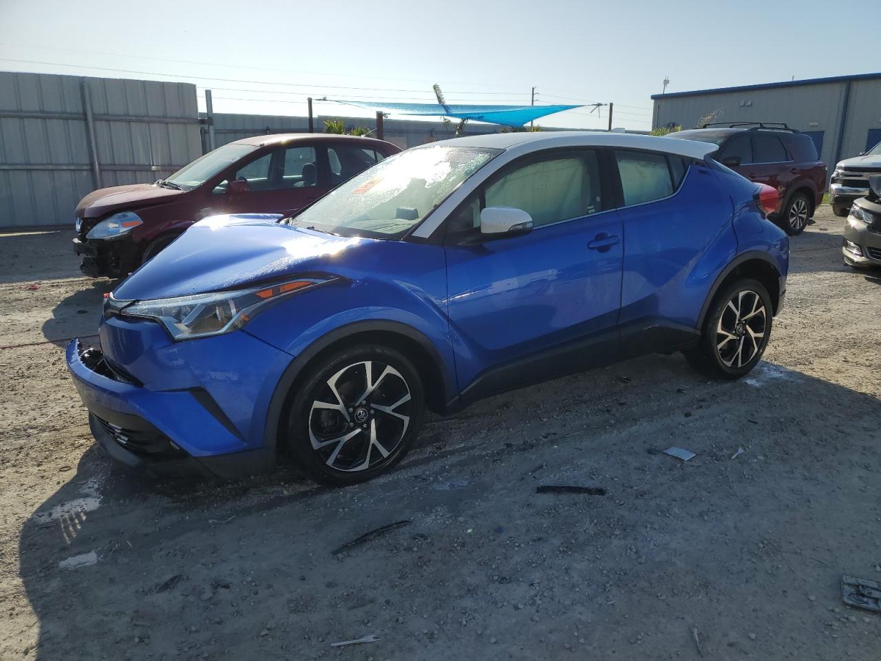 JTNKHMBX2K1018740 2019 Toyota C-Hr Xle