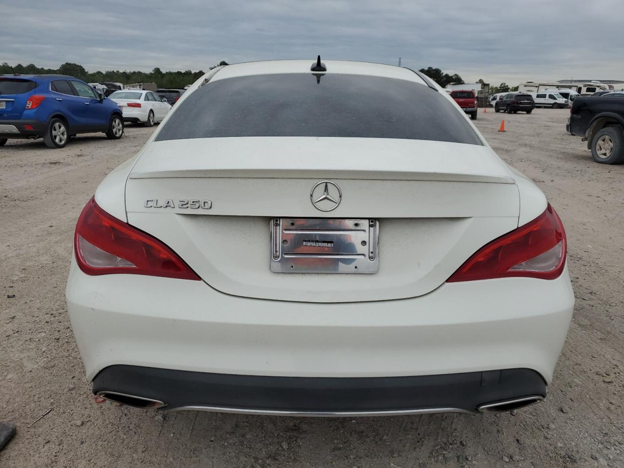 WDDSJ4EB1JN515736 2018 Mercedes-Benz Cla 250