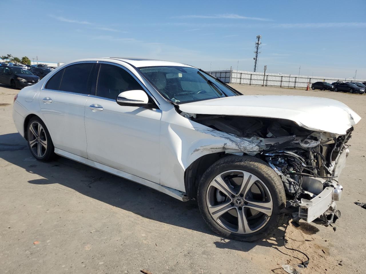 WDDZF4JB4JA407589 2018 Mercedes-Benz E 300