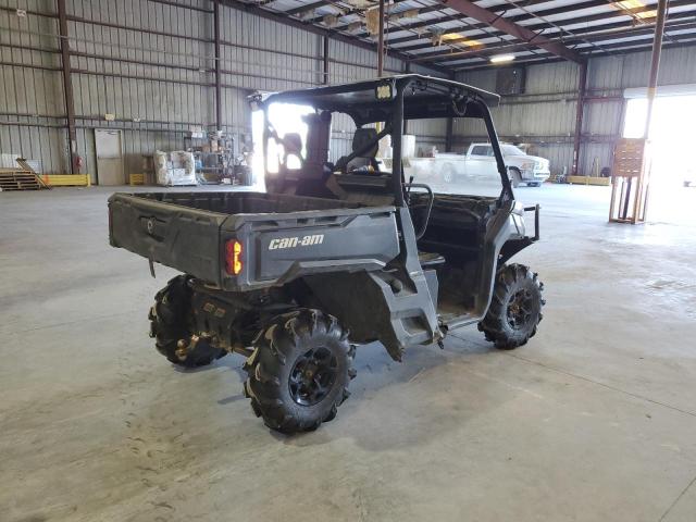 2017 CAN-AM DEFENDER H - 3JBUGAP44HK000294