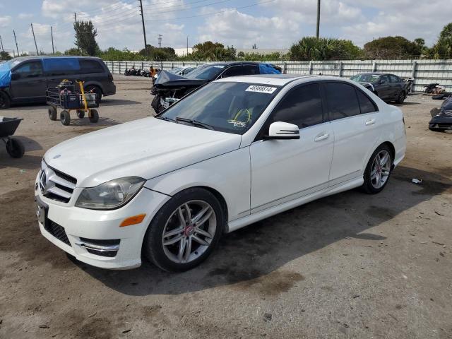 VIN WDDGF4HBXEG240168 2014 Mercedes-Benz C-Class, 250 no.1