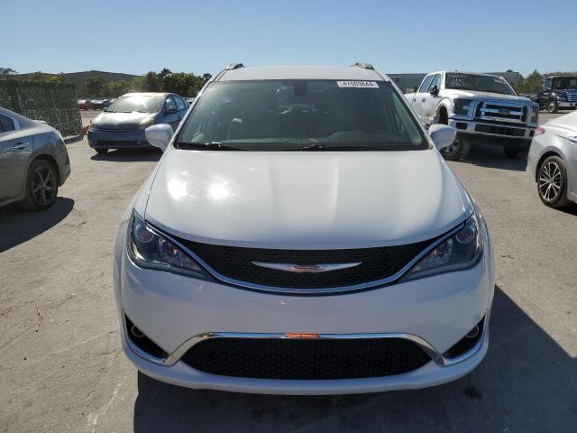 2017 CHRYSLER PACIFICA T - 2C4RC1BG1HR533944