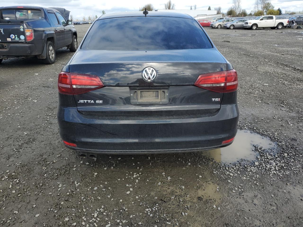 3VWD67AJ9GM418321 2016 Volkswagen Jetta Se