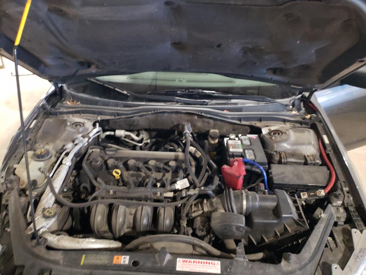 3FAHP0HA6BR218755 2011 Ford Fusion Se